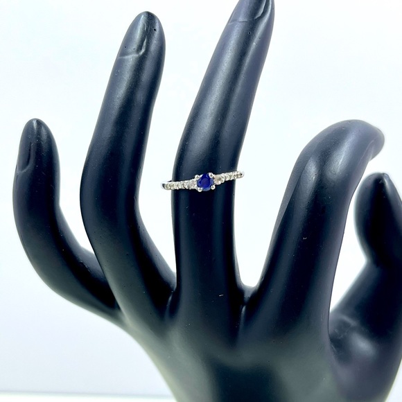 Jewelry - Minimalist Sterling Silver 925 Stamped September Birthstone Ring Size 5